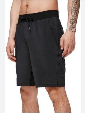 Lululemon Men's Pace Breaker Short (9" Liner) Obsidian / Size Medium